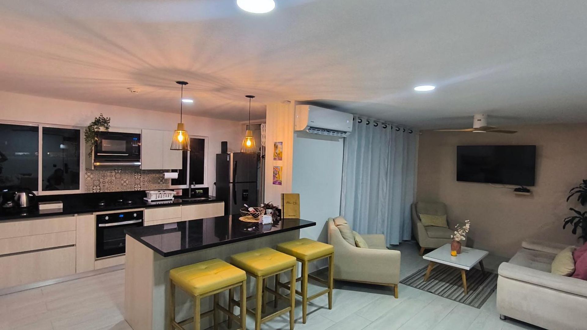 2br Oceanfront - Direct Access - Modern And Spacious - 6th Floor Apartment *